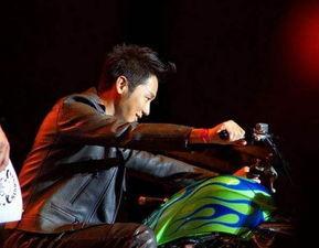 吃瓜娱乐圈摩托是谁,娱乐圈中的神秘人物之谜